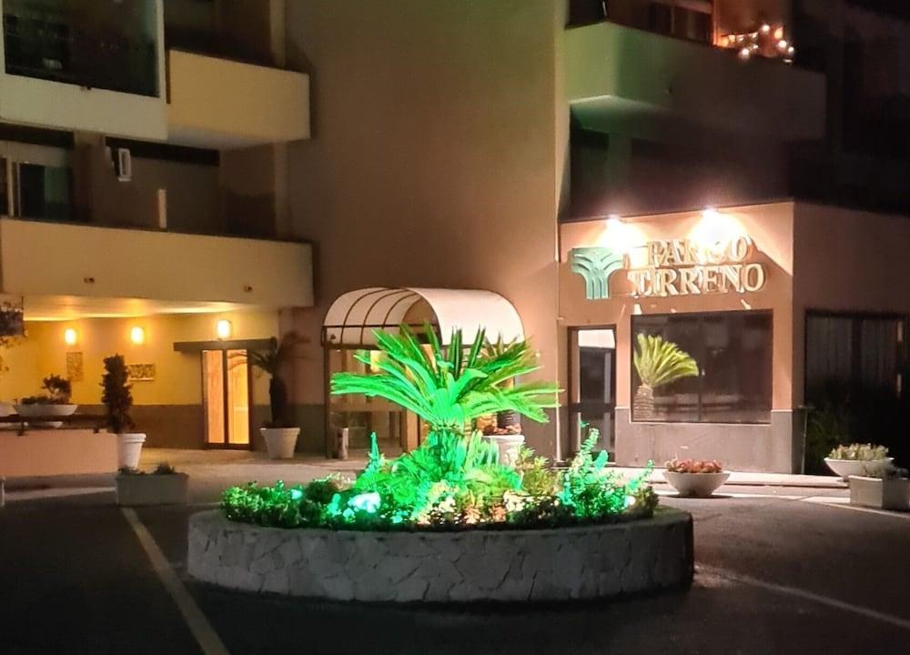 Parco Tirreno Hotel Rom Eksteriør billede