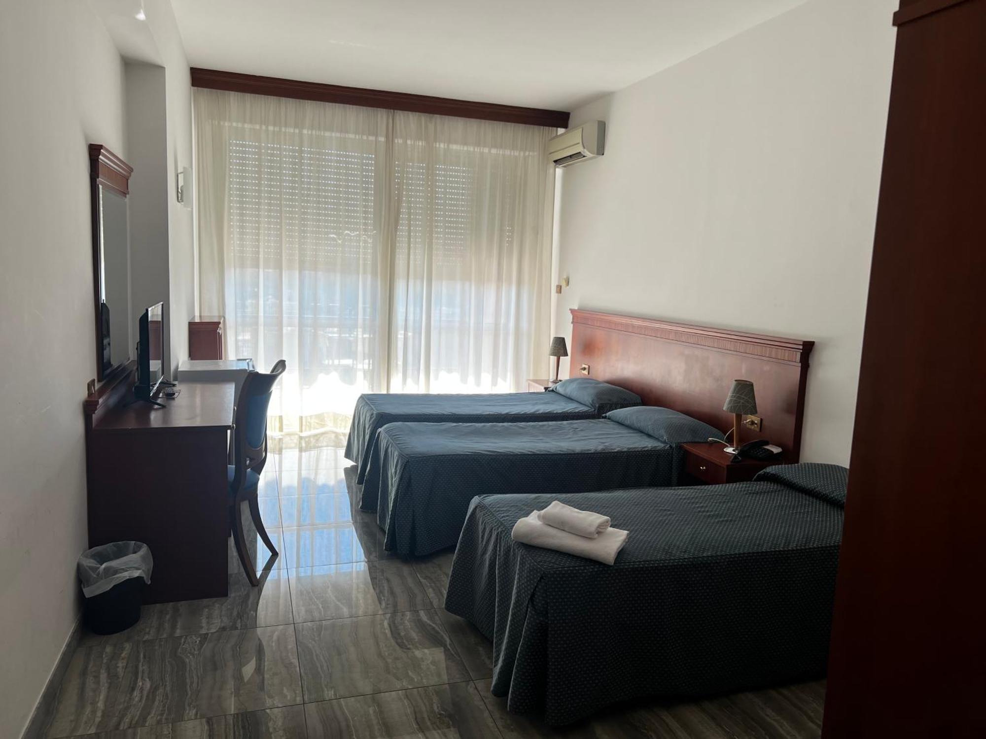 Parco Tirreno Hotel Rom Eksteriør billede